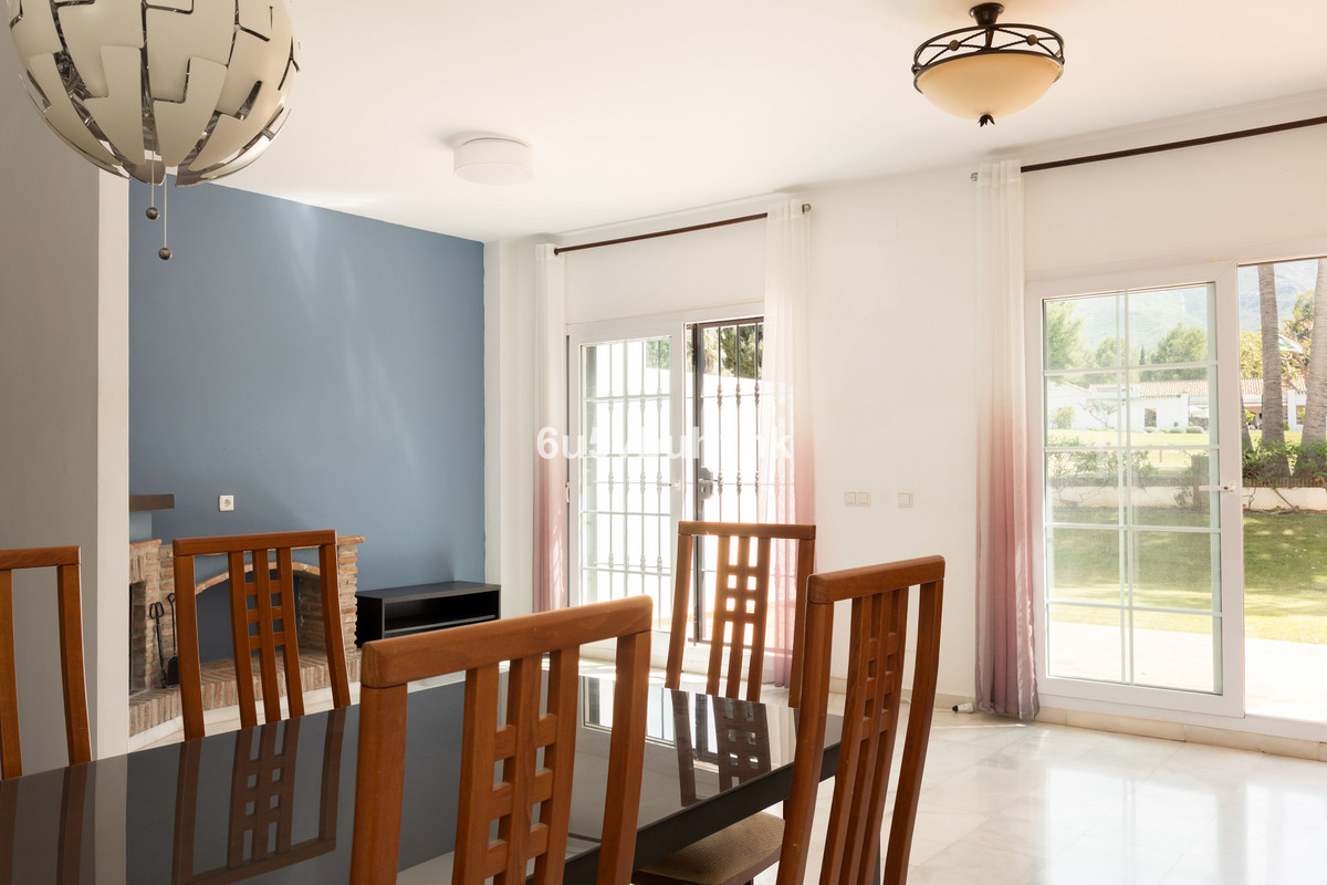 Se vende Adosada de 2 dormitorios en Costa Del Sol, Málaga, España
