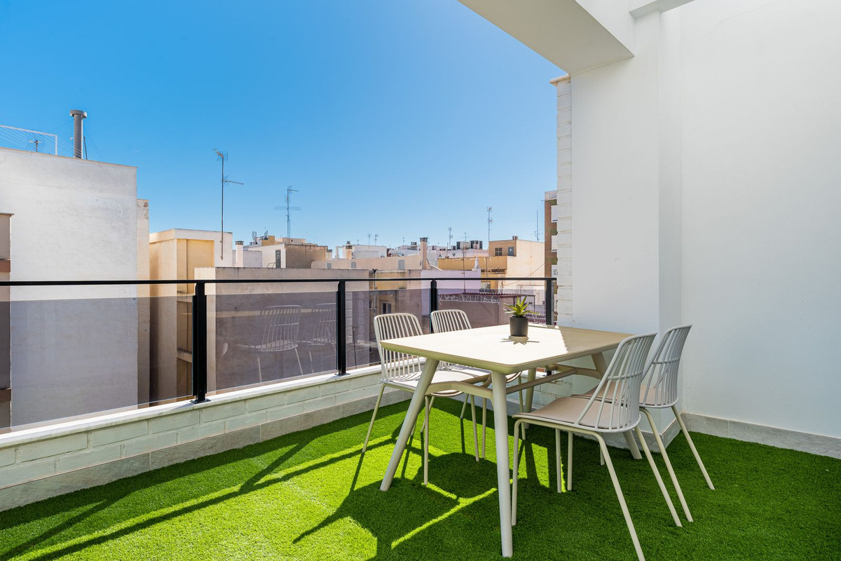 9 Bed Commercial unit for sale in Torrevieja Costa Blanca, Alicante, Spain