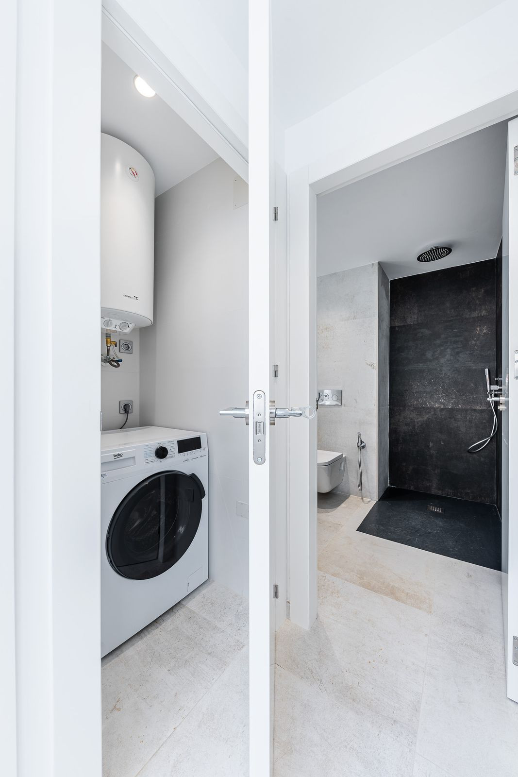 9 Bed Commercial unit for sale in Torrevieja Costa Blanca, Alicante, Spain