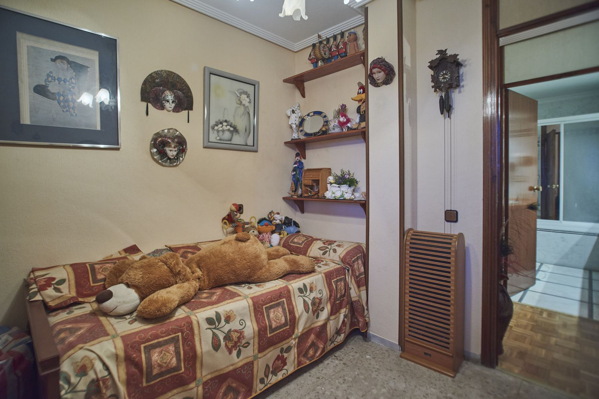 4 Bed Apartment for sale in Alicante Costa Blanca, Alicante, Spain