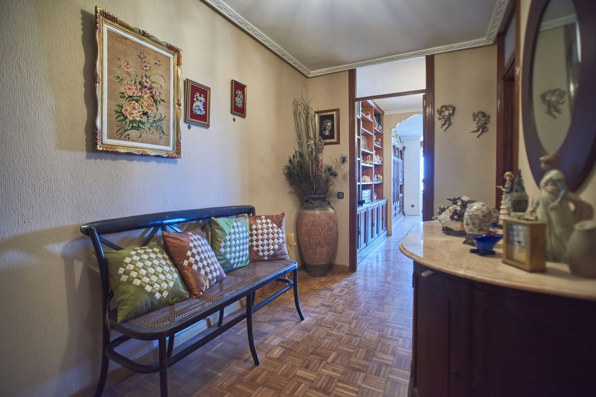 4 Bed Apartment for sale in Alicante Costa Blanca, Alicante, Spain