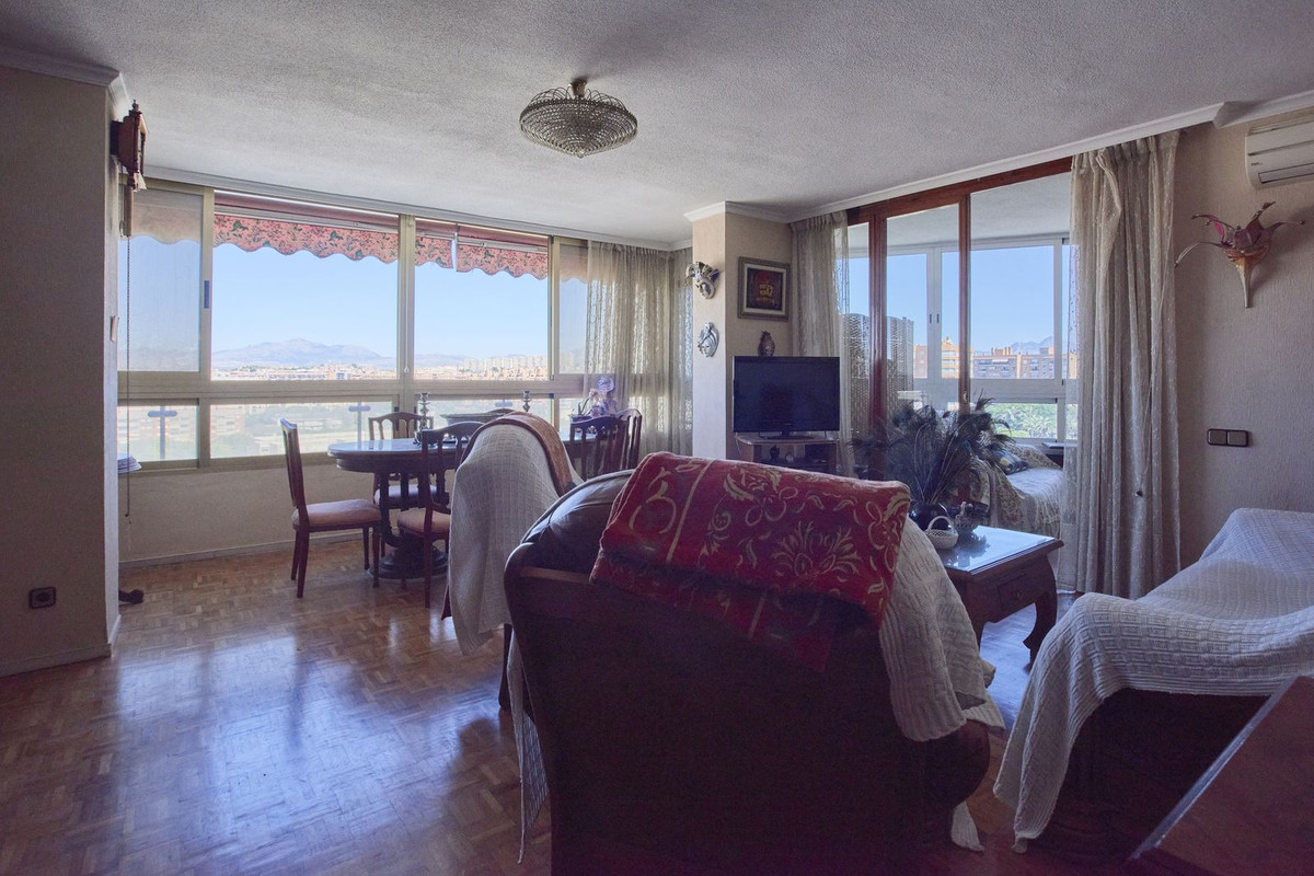 4 Bed Apartment for sale in Alicante Costa Blanca, Alicante, Spain