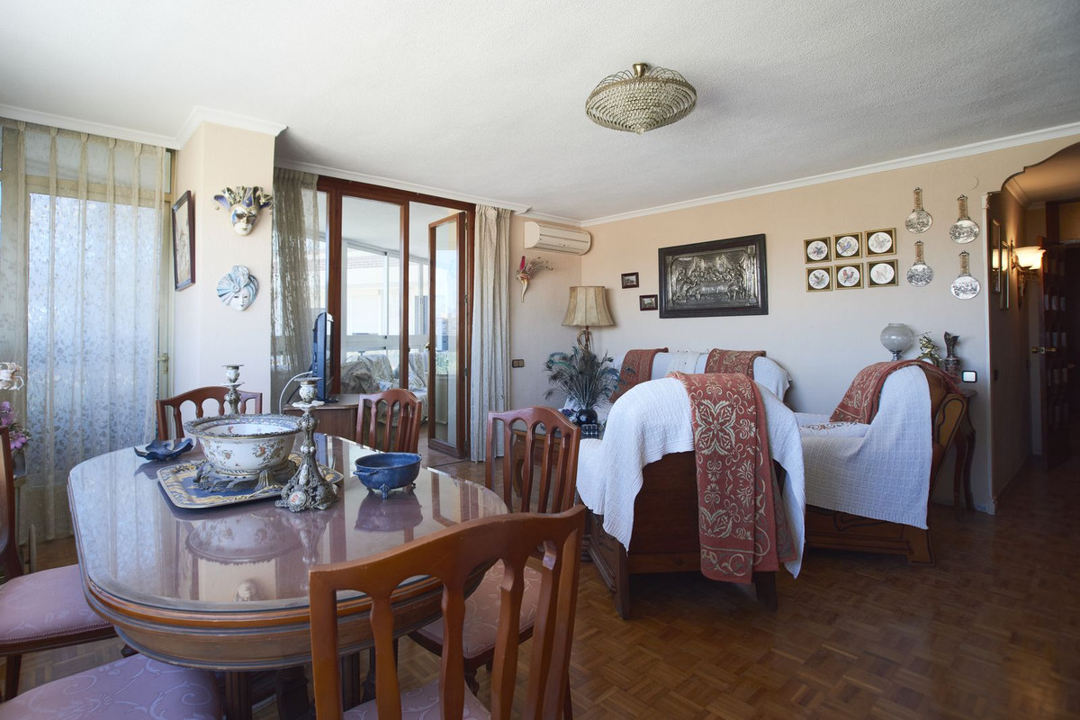 4 Bed Apartment for sale in Alicante Costa Blanca, Alicante, Spain