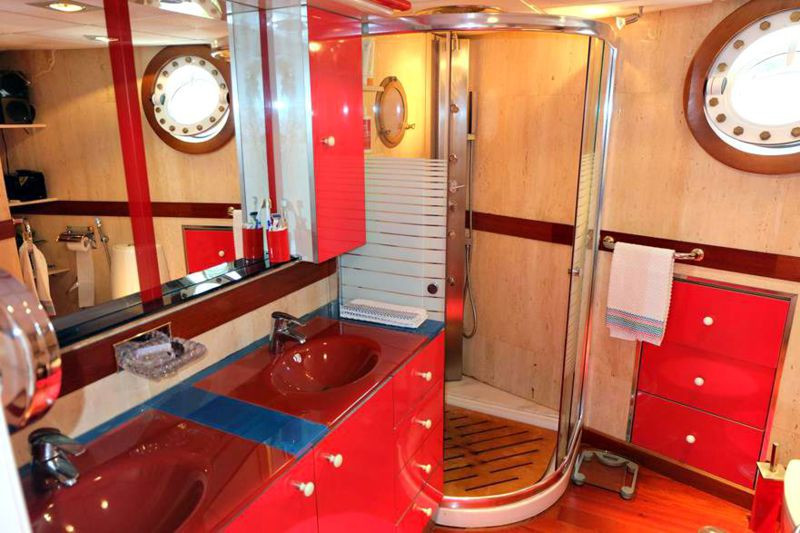 Se vende Villa - Chalet de 6 dormitorios en Costa Del Sol, Málaga, España