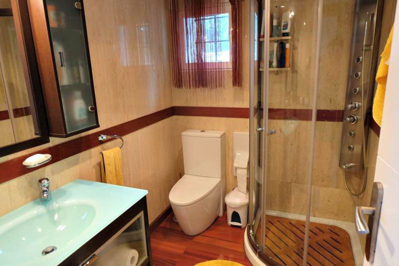Se vende Villa - Chalet de 6 dormitorios en Costa Del Sol, Málaga, España