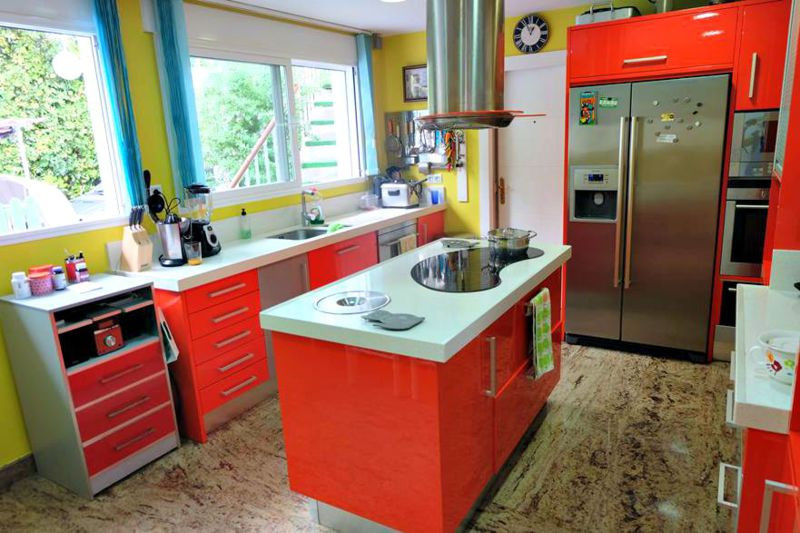 Se vende Villa - Chalet de 6 dormitorios en Costa Del Sol, Málaga, España