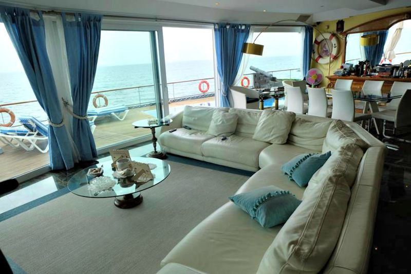 Se vende Villa - Chalet de 6 dormitorios en Costa Del Sol, Málaga, España