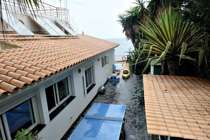 Se vende Villa - Chalet de 6 dormitorios en Costa Del Sol, Málaga, España