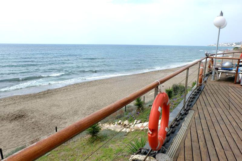 Se vende Villa - Chalet de 6 dormitorios en Costa Del Sol, Málaga, España