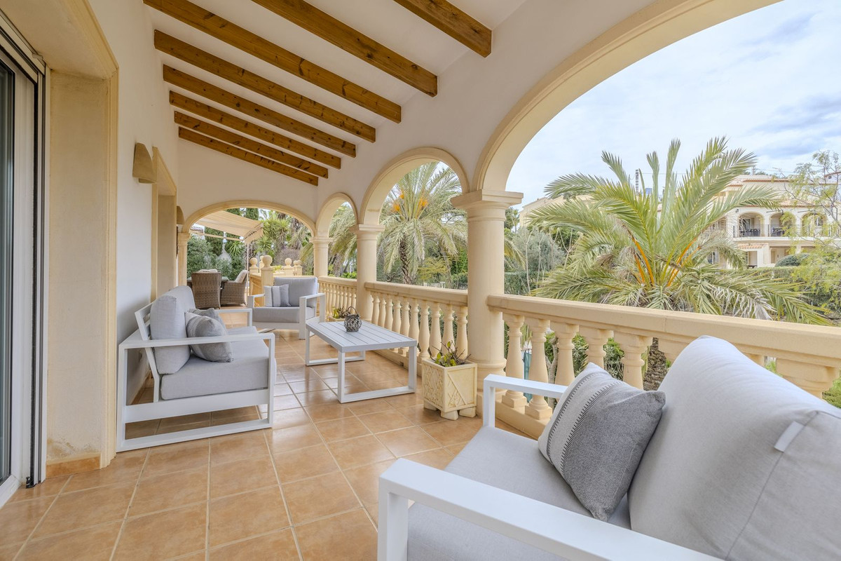 5 Bed Townhouse for sale in Javea Costa Blanca, Alicante, Spain