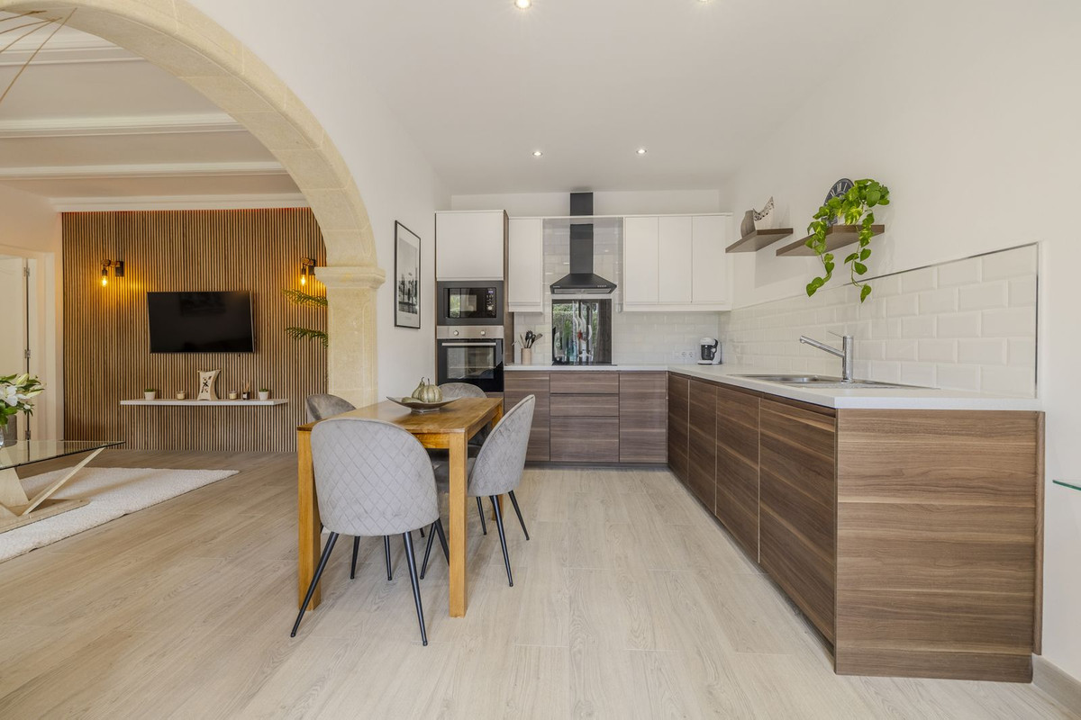 5 Bed Townhouse for sale in Javea Costa Blanca, Alicante, Spain