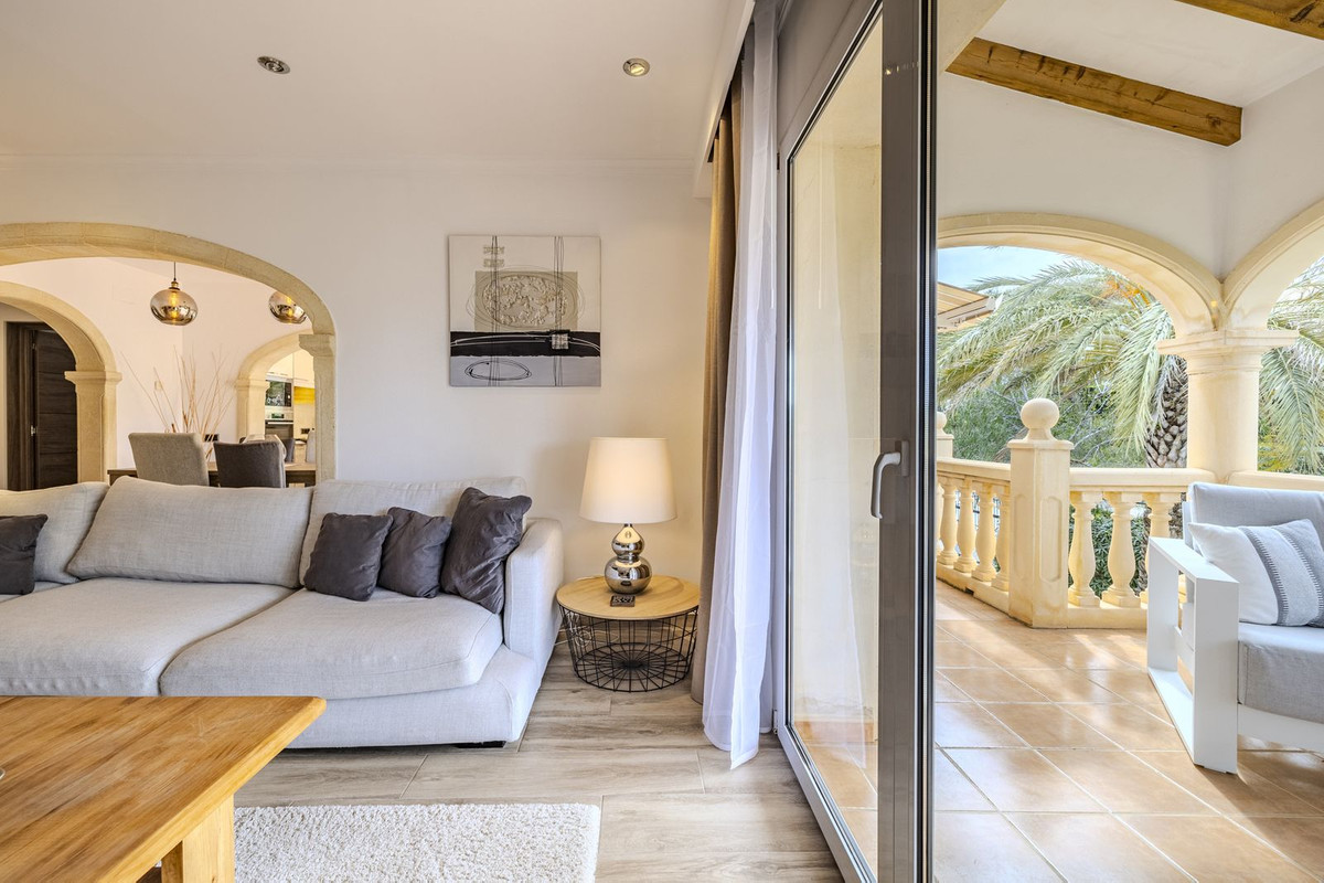 5 Bed Townhouse for sale in Javea Costa Blanca, Alicante, Spain