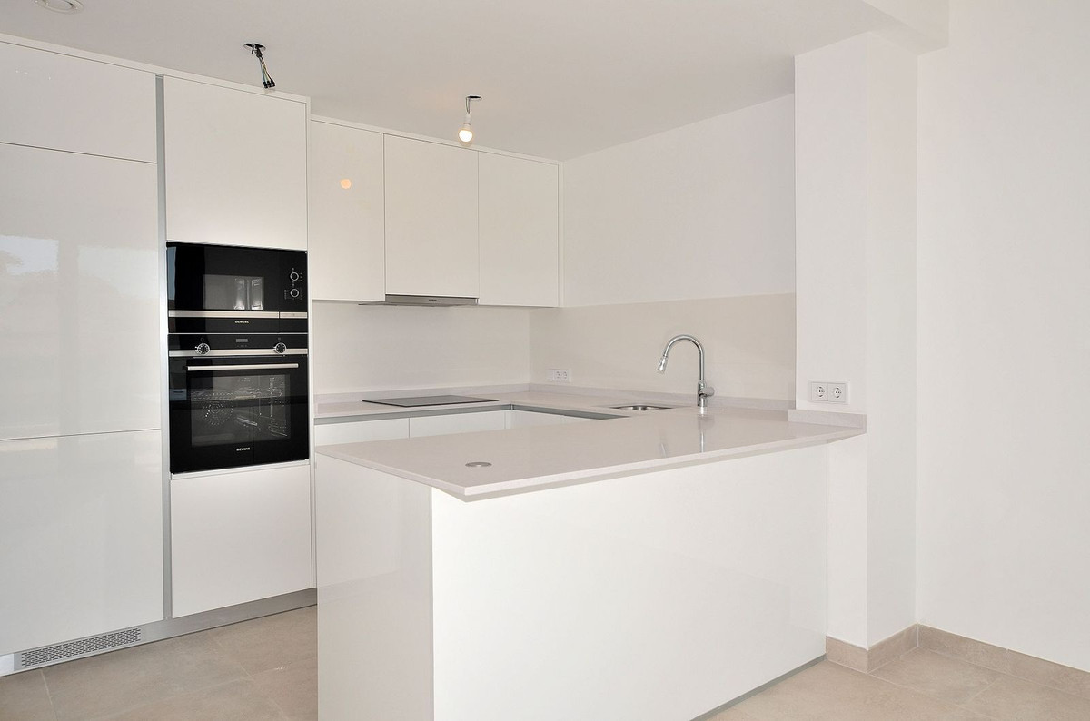 2 Bed Apartment for sale in Higueron Costa Del Sol, Málaga, Spain