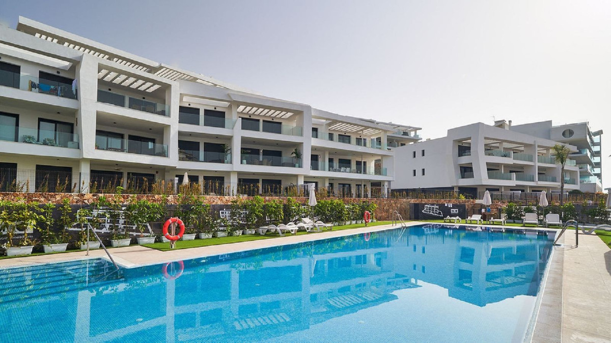2 Bed Apartment for sale in Higueron Costa Del Sol, Málaga, Spain