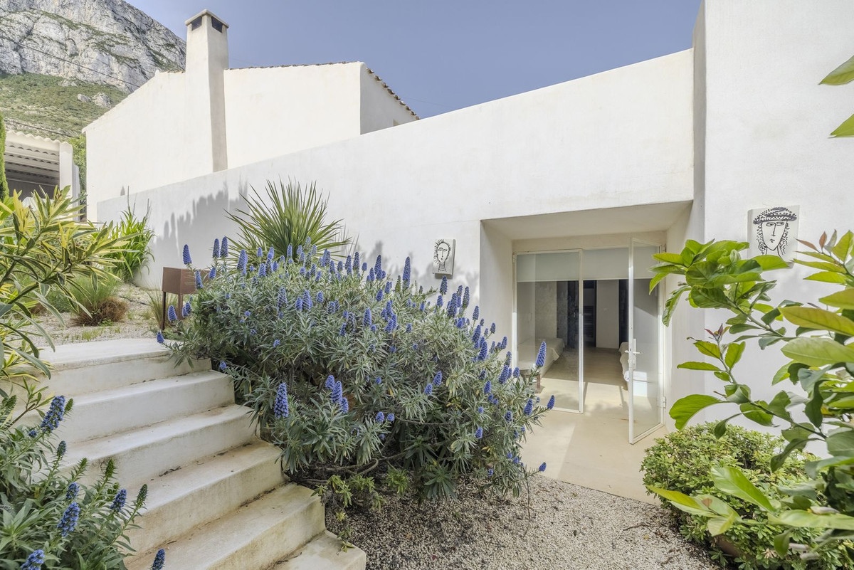 3 Bed Townhouse for sale in Denia Costa Blanca, Alicante, Spain