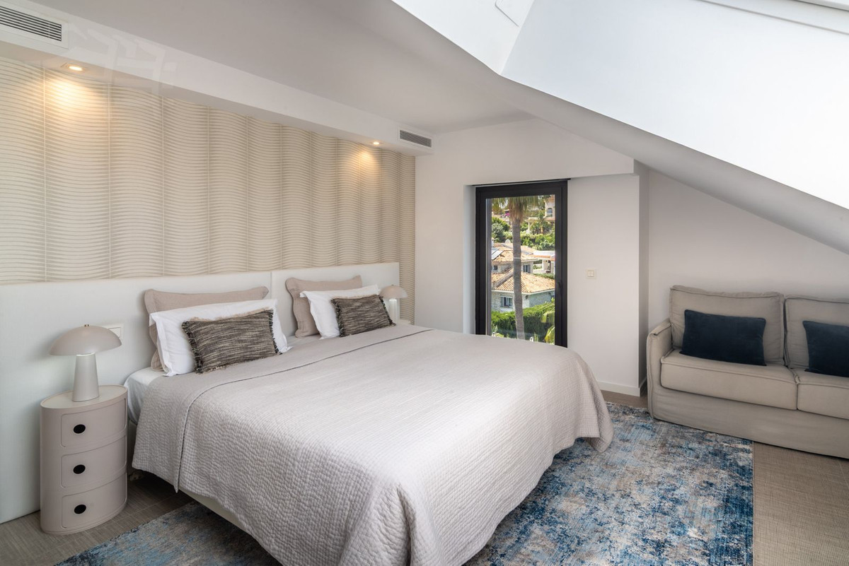 Se vende Ático Dúplex de 3 dormitorios en Costa Del Sol, Málaga, España