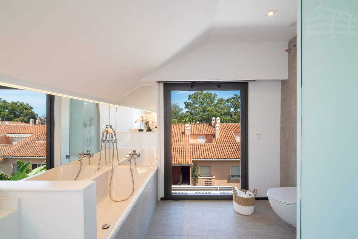 Se vende Ático Dúplex de 3 dormitorios en Costa Del Sol, Málaga, España
