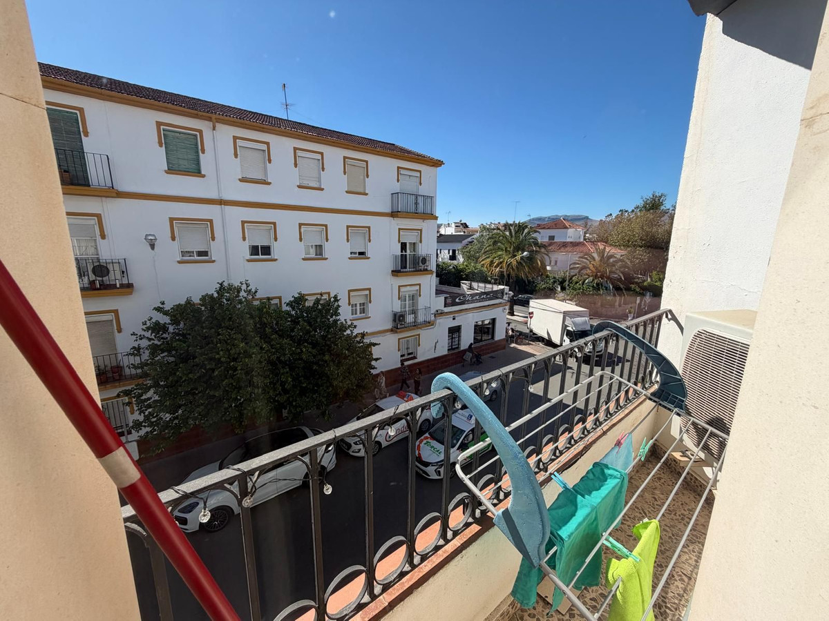 Se vende Apartamento Planta Media de 3 dormitorios en Costa Del Sol, Málaga, España