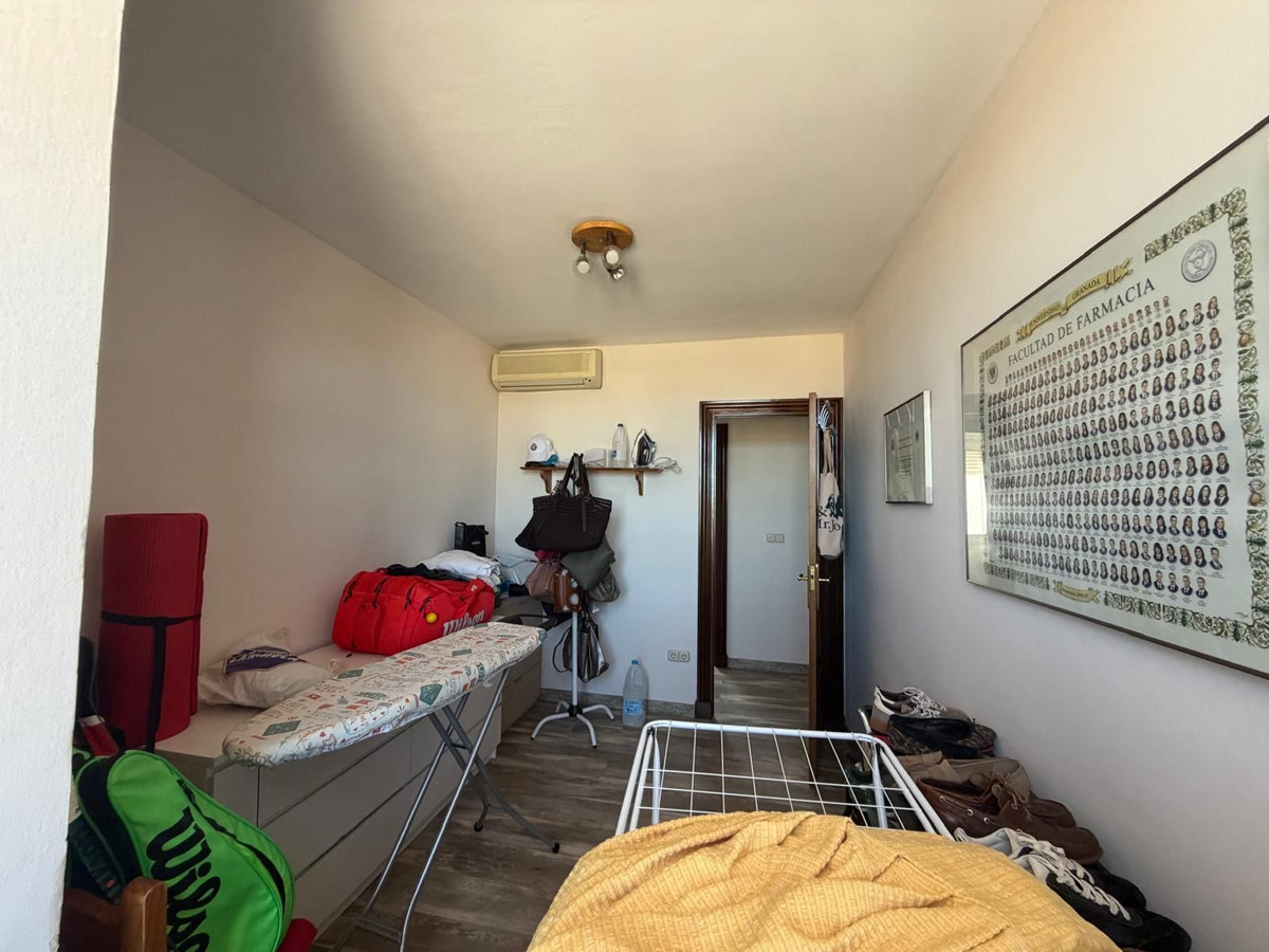 Se vende Apartamento Planta Media de 3 dormitorios en Costa Del Sol, Málaga, España