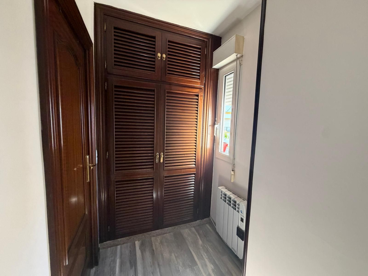 Se vende Apartamento Planta Media de 3 dormitorios en Costa Del Sol, Málaga, España