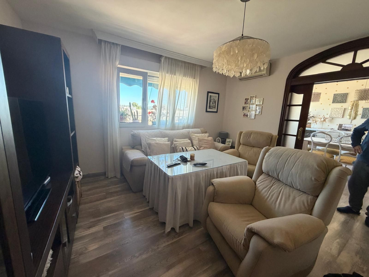 Se vende Apartamento Planta Media de 3 dormitorios en Costa Del Sol, Málaga, España