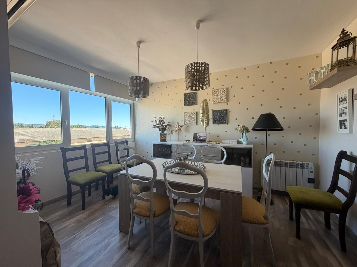 Se vende Apartamento Planta Media de 3 dormitorios en Costa Del Sol, Málaga, España