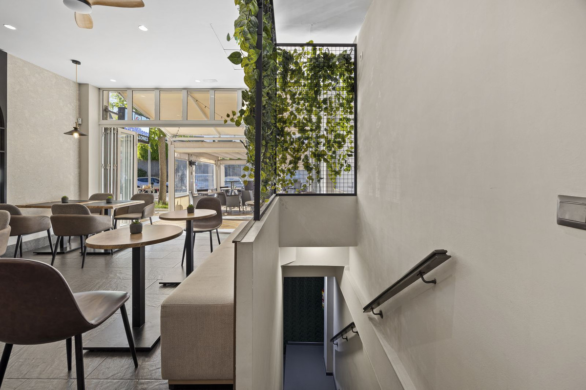 Commercial unit for sale in Guadalmina Alta Costa Del Sol, Málaga, Spain
