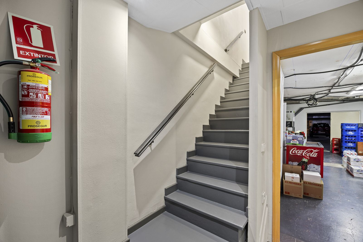 Commercial unit for sale in Guadalmina Alta Costa Del Sol, Málaga, Spain