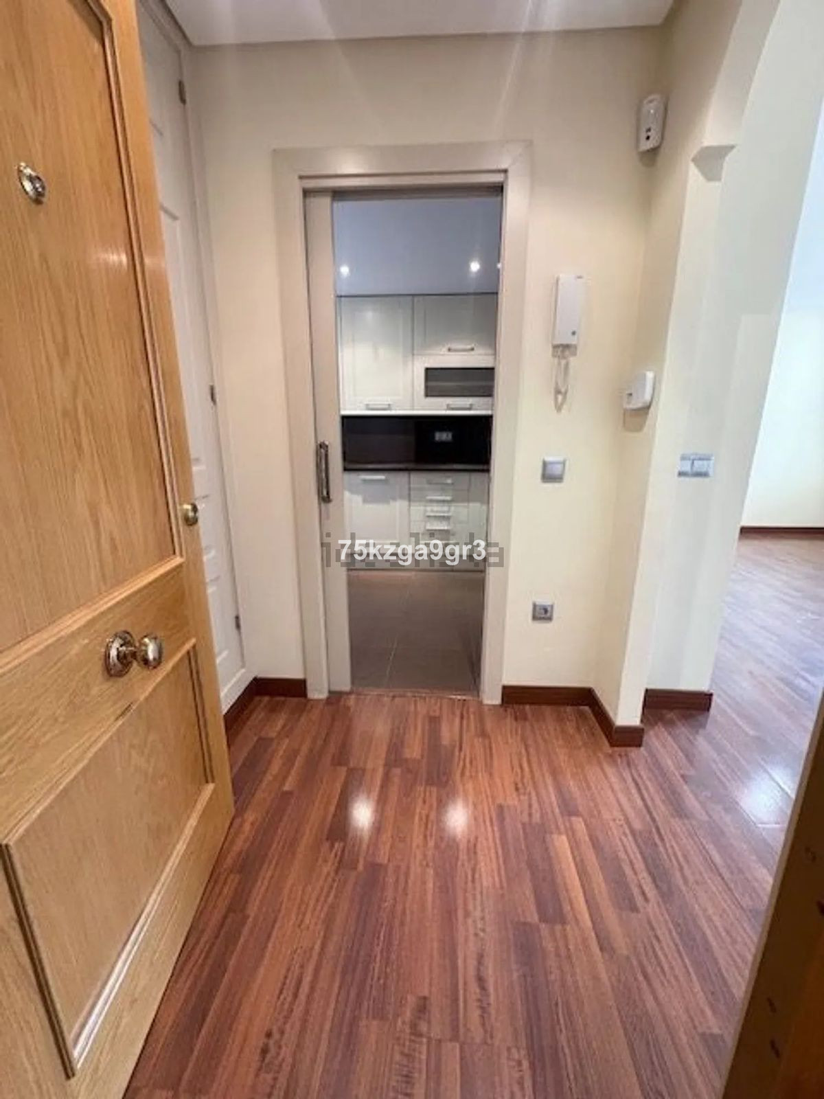 Se vende Apartamento Planta Media de 3 dormitorios en Costa Del Sol, Málaga, España