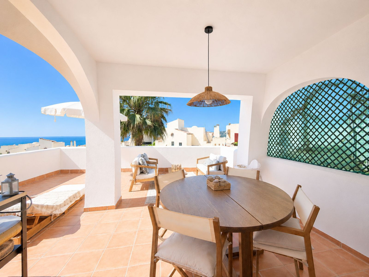 2 Bed Apartment for sale in Casares Playa Costa Del Sol, Málaga, Spain