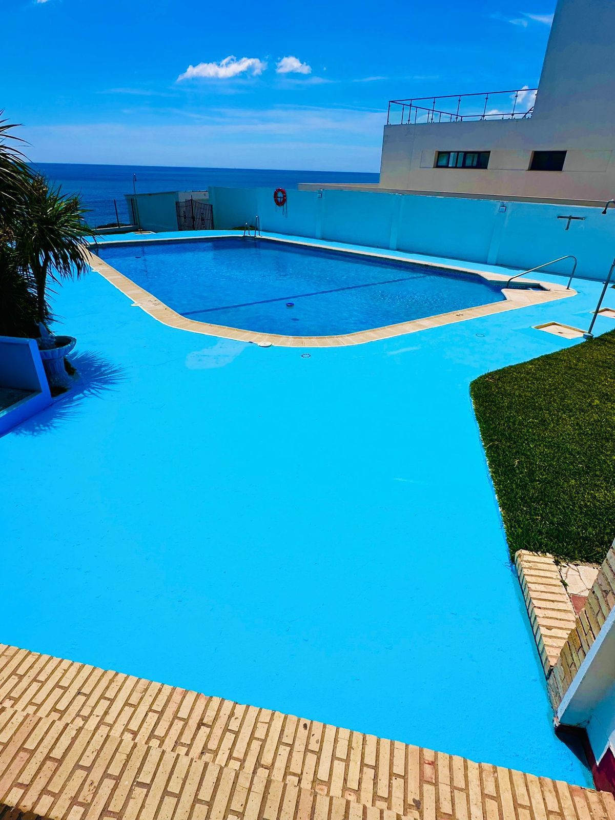 Se vende Apartamento Planta Baja de 2 dormitorios en Costa Del Sol, Cadiz, España