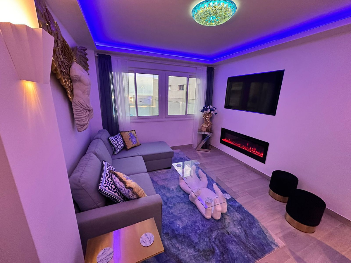 Se vende Apartamento Planta Baja de 2 dormitorios en Costa Del Sol, Cadiz, España