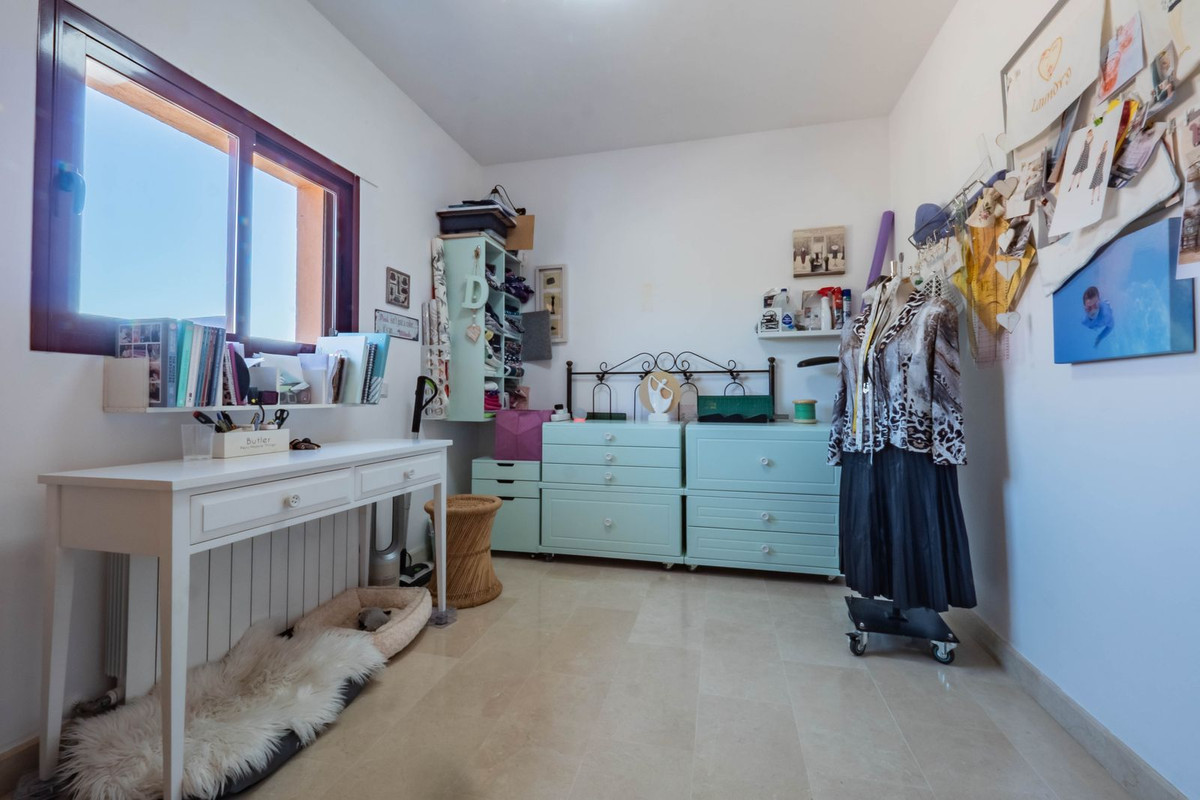 Se vende Adosada de 5 dormitorios en Costa Del Sol, Málaga, España