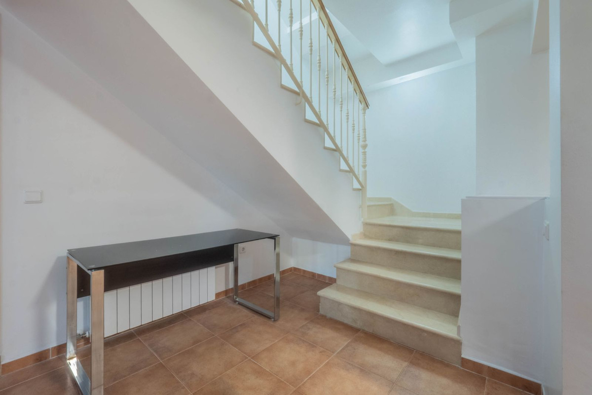 Se vende Adosada de 5 dormitorios en Costa Del Sol, Málaga, España