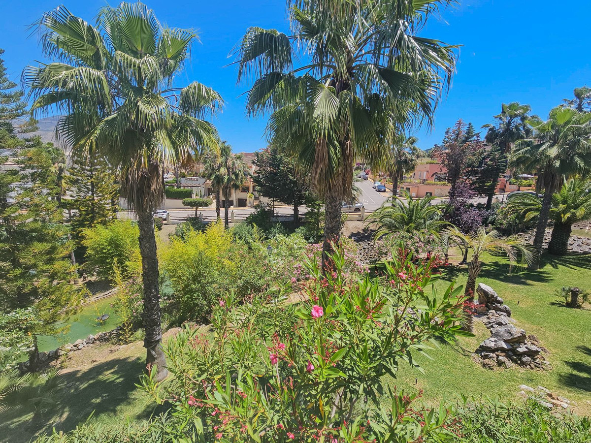 Se vende Adosada de 5 dormitorios en Costa Del Sol, Málaga, España