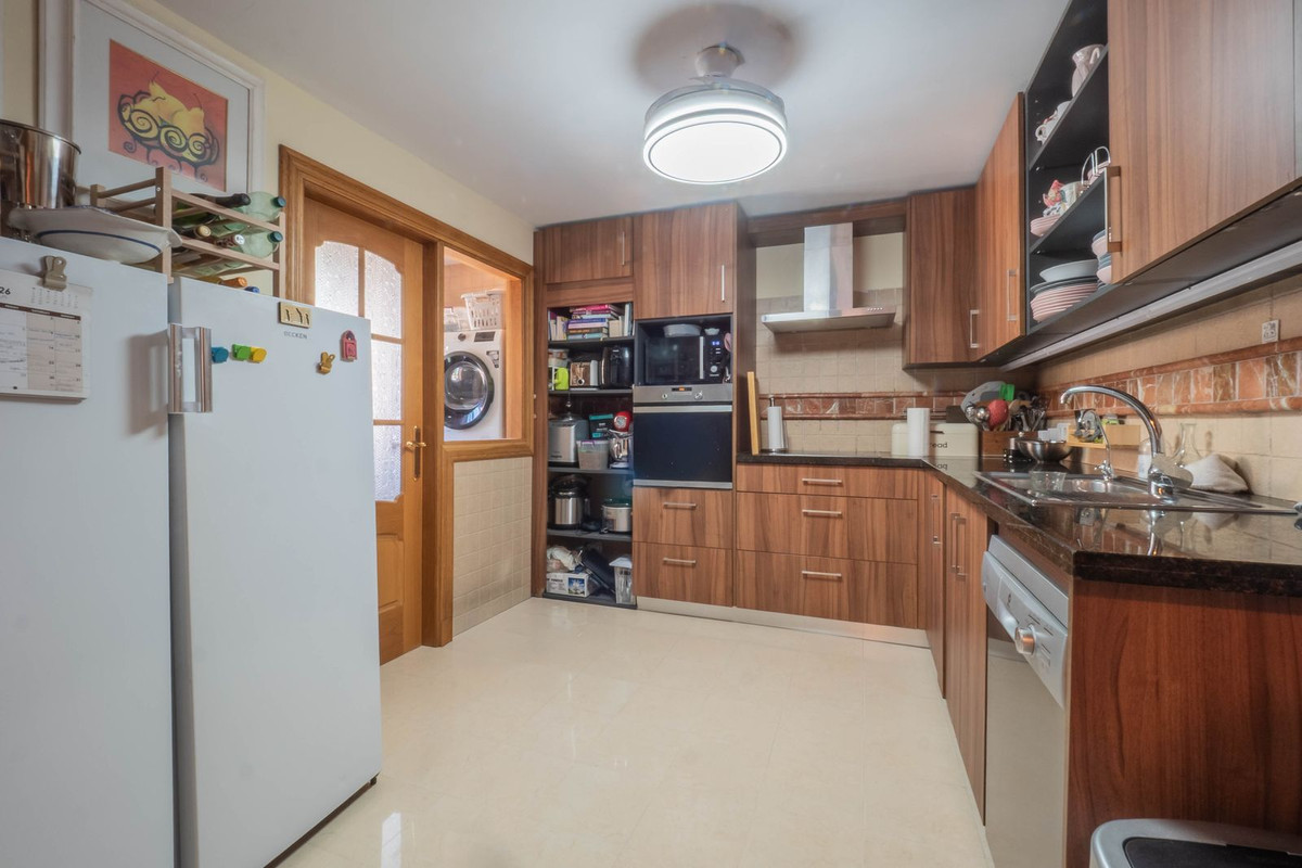 Se vende Adosada de 5 dormitorios en Costa Del Sol, Málaga, España