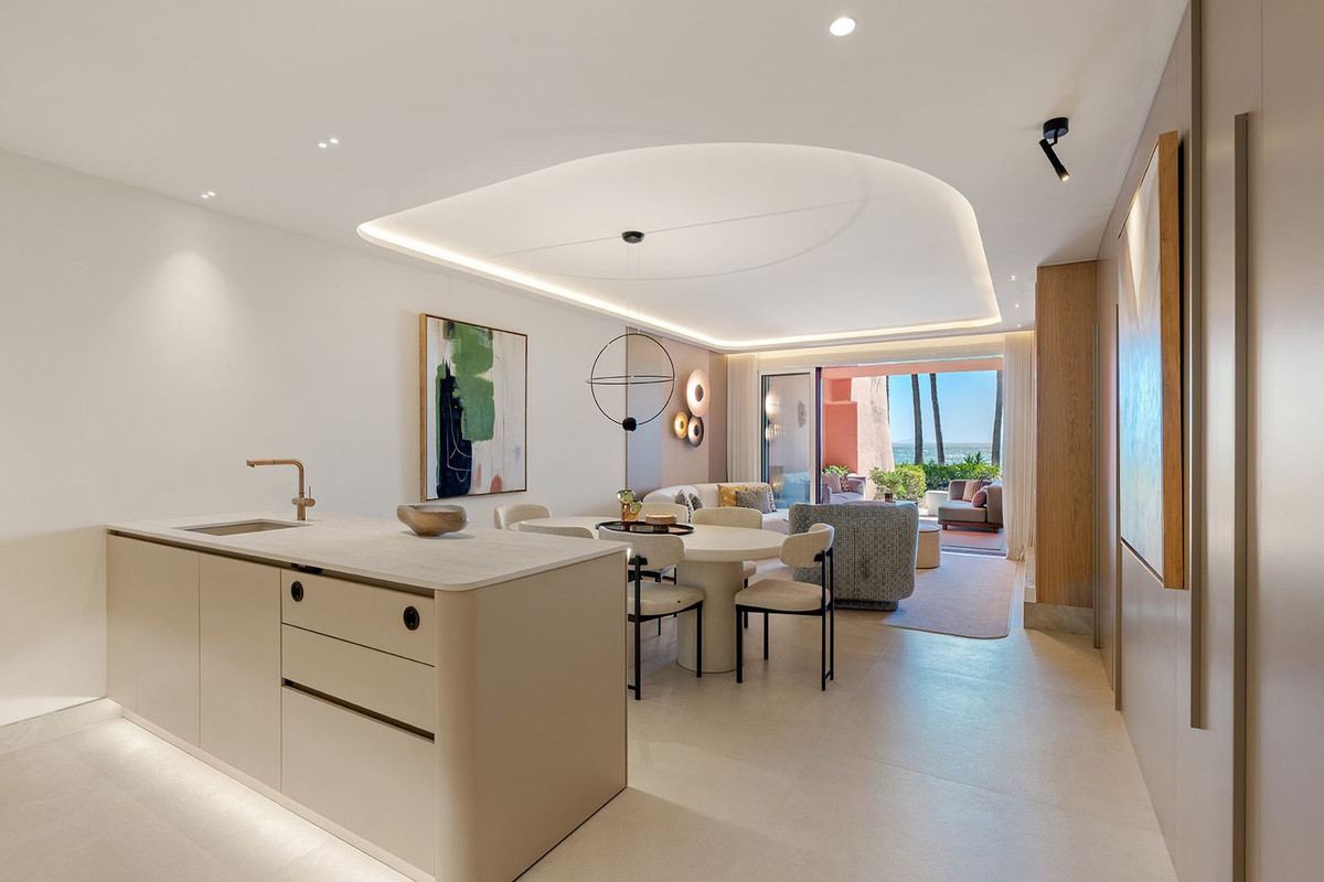 Se vende Apartamento Planta Baja de 3 dormitorios en Costa Del Sol, Málaga, España