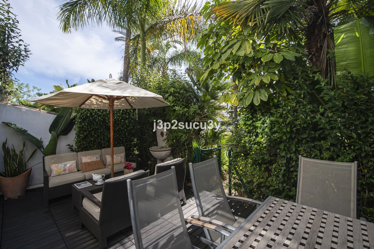 3 Bed Townhouse for sale in Nueva Andalucía Costa Del Sol, Málaga, Spain