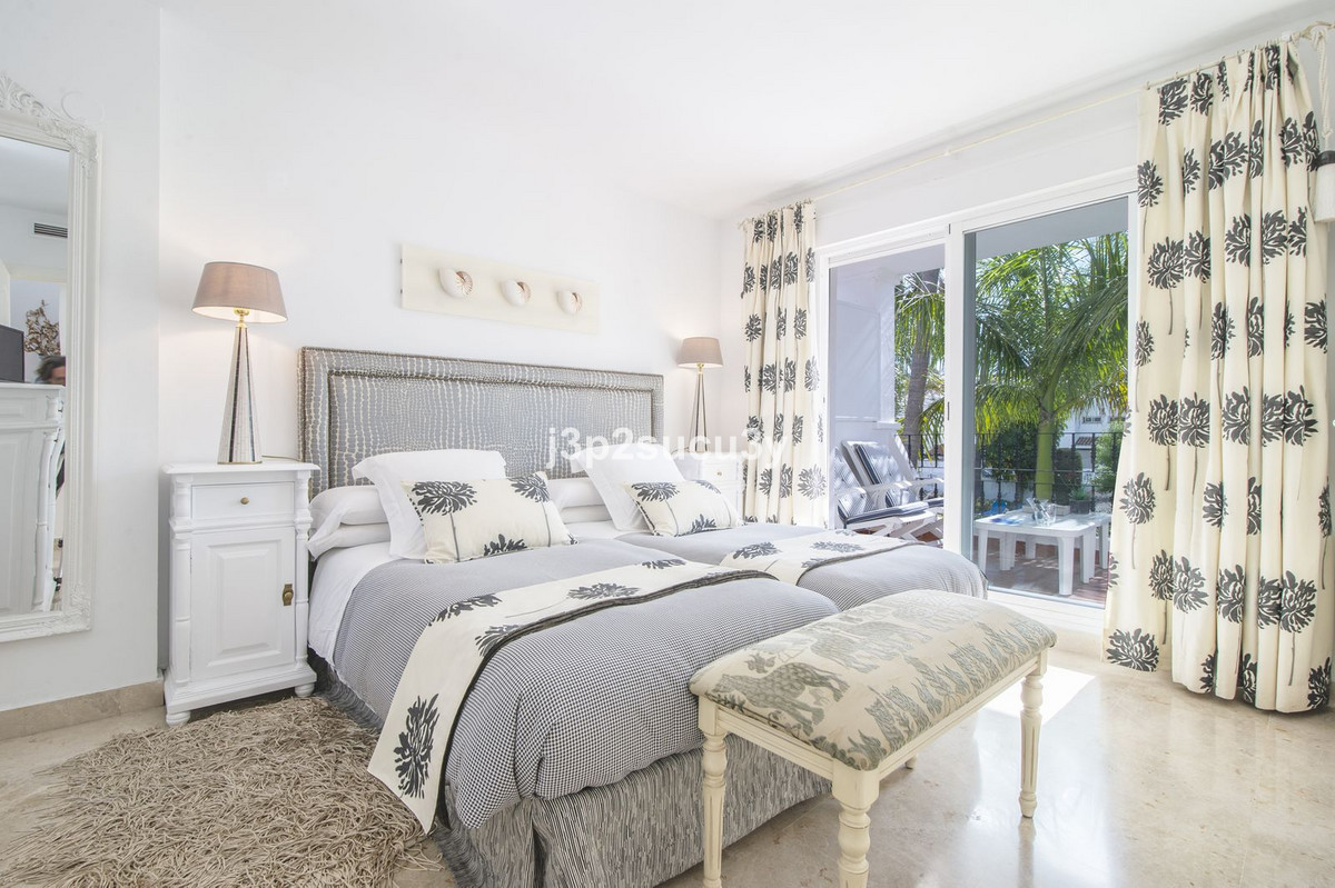 3 Bed Townhouse for sale in Nueva Andalucía Costa Del Sol, Málaga, Spain