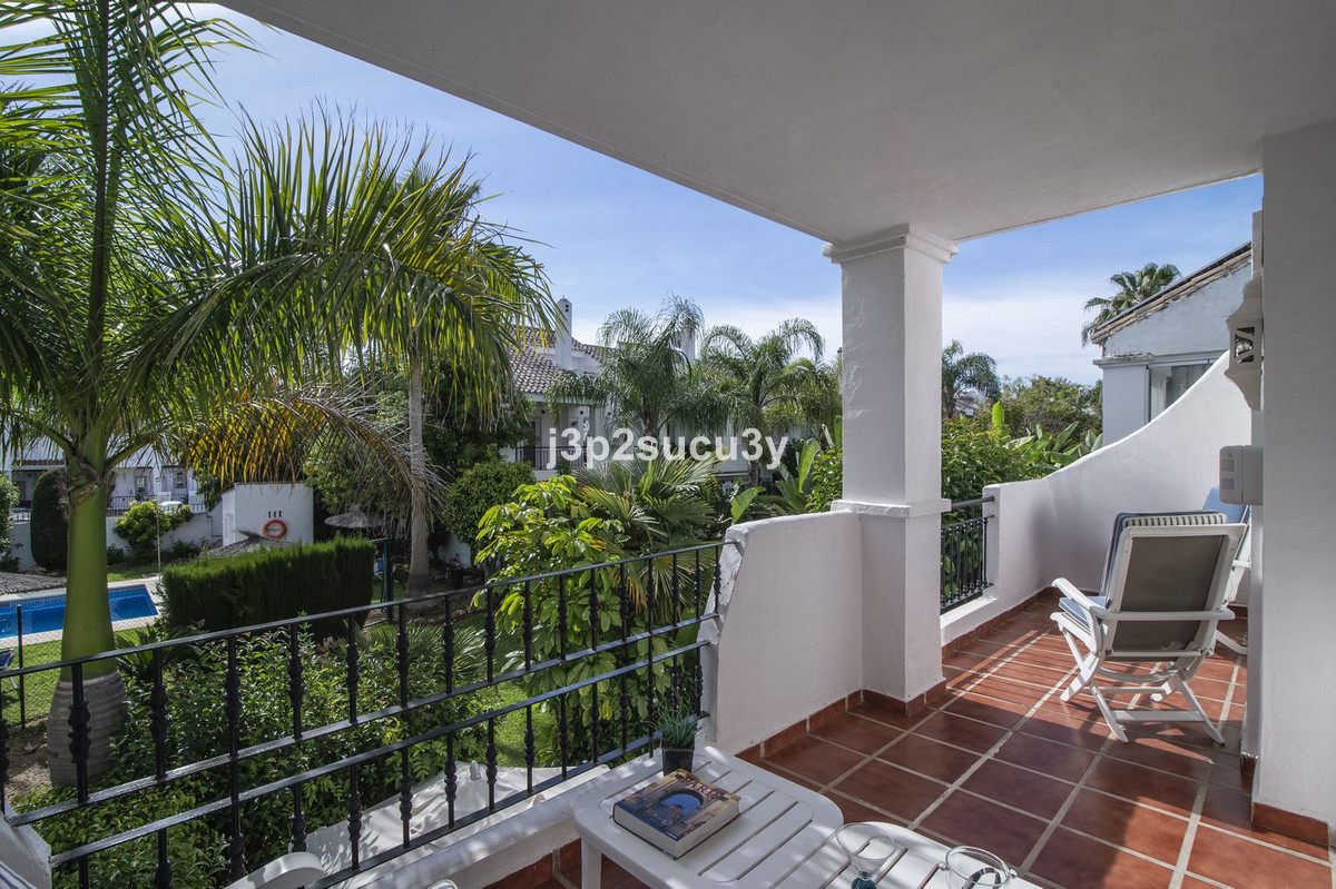 3 Bed Townhouse for sale in Nueva Andalucía Costa Del Sol, Málaga, Spain