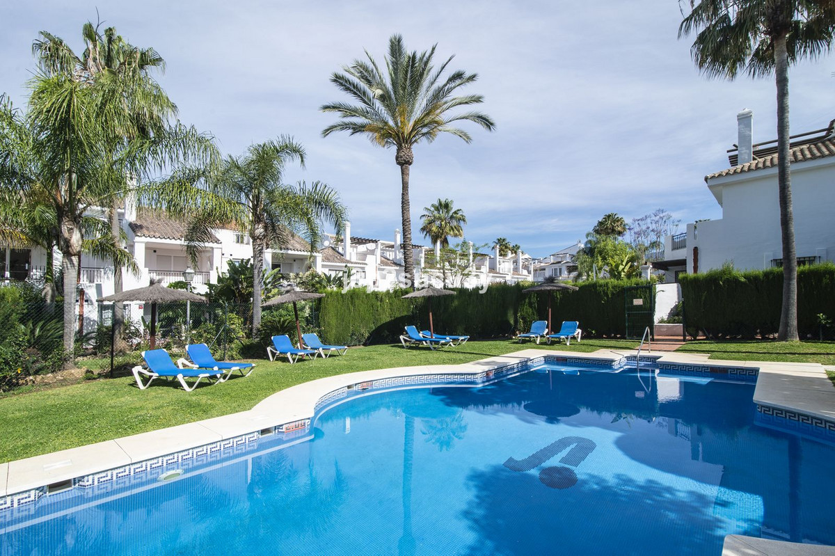 3 Bed Townhouse for sale in Nueva Andalucía Costa Del Sol, Málaga, Spain