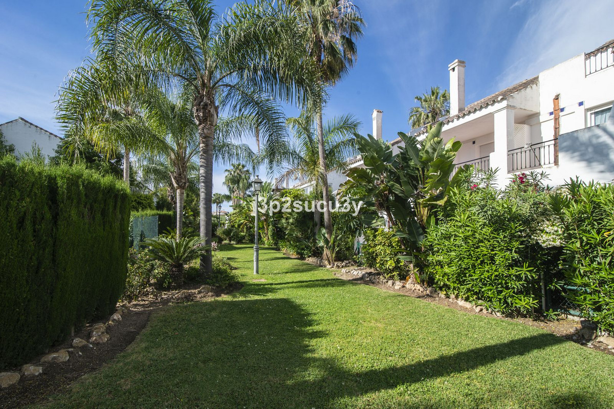 3 Bed Townhouse for sale in Nueva Andalucía Costa Del Sol, Málaga, Spain