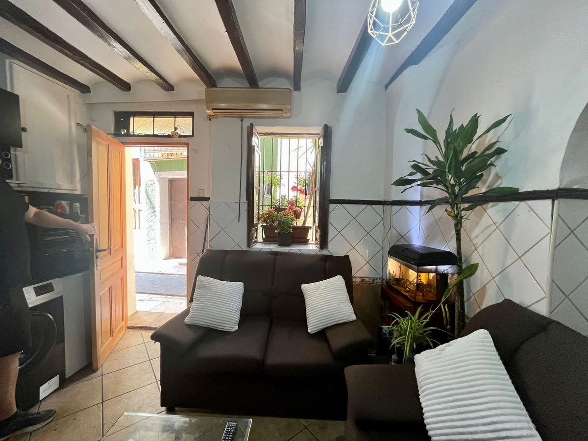 2 Bed Apartment for sale in Villajoyosa Costa Blanca, Alicante, Spain