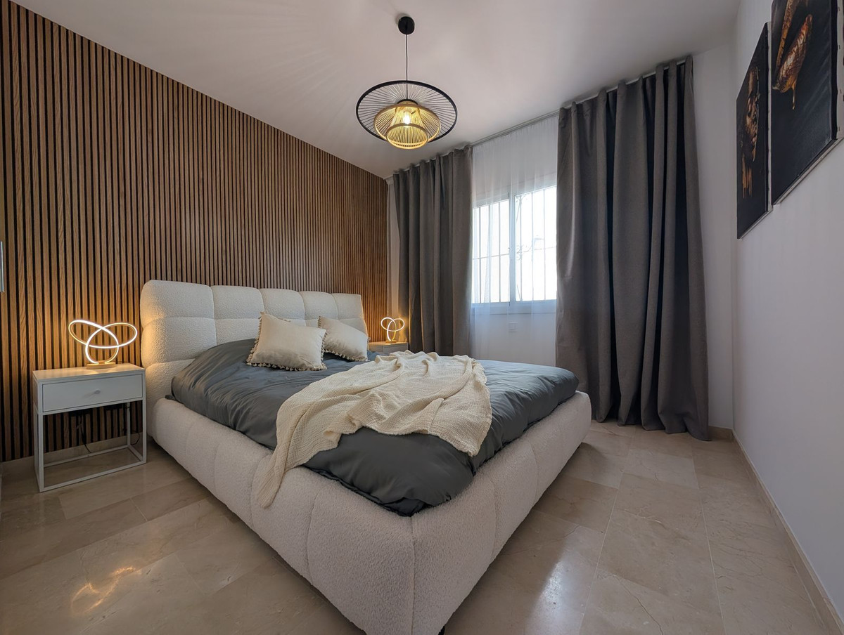 3 Bed Apartment for sale in New Golden Mile Costa Del Sol, Málaga, Spain