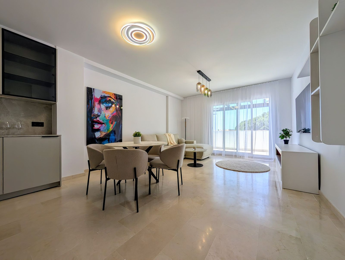 3 Bed Apartment for sale in New Golden Mile Costa Del Sol, Málaga, Spain