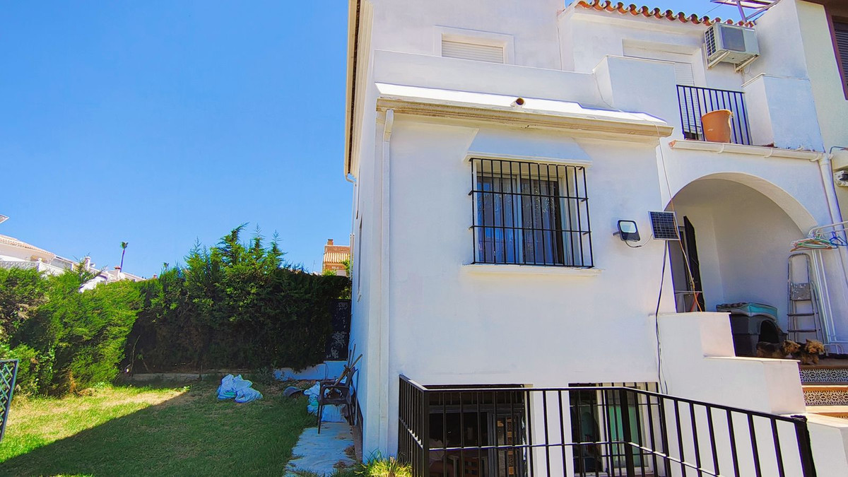 Se vende Pareada de 3 dormitorios en Costa Del Sol, Málaga, España