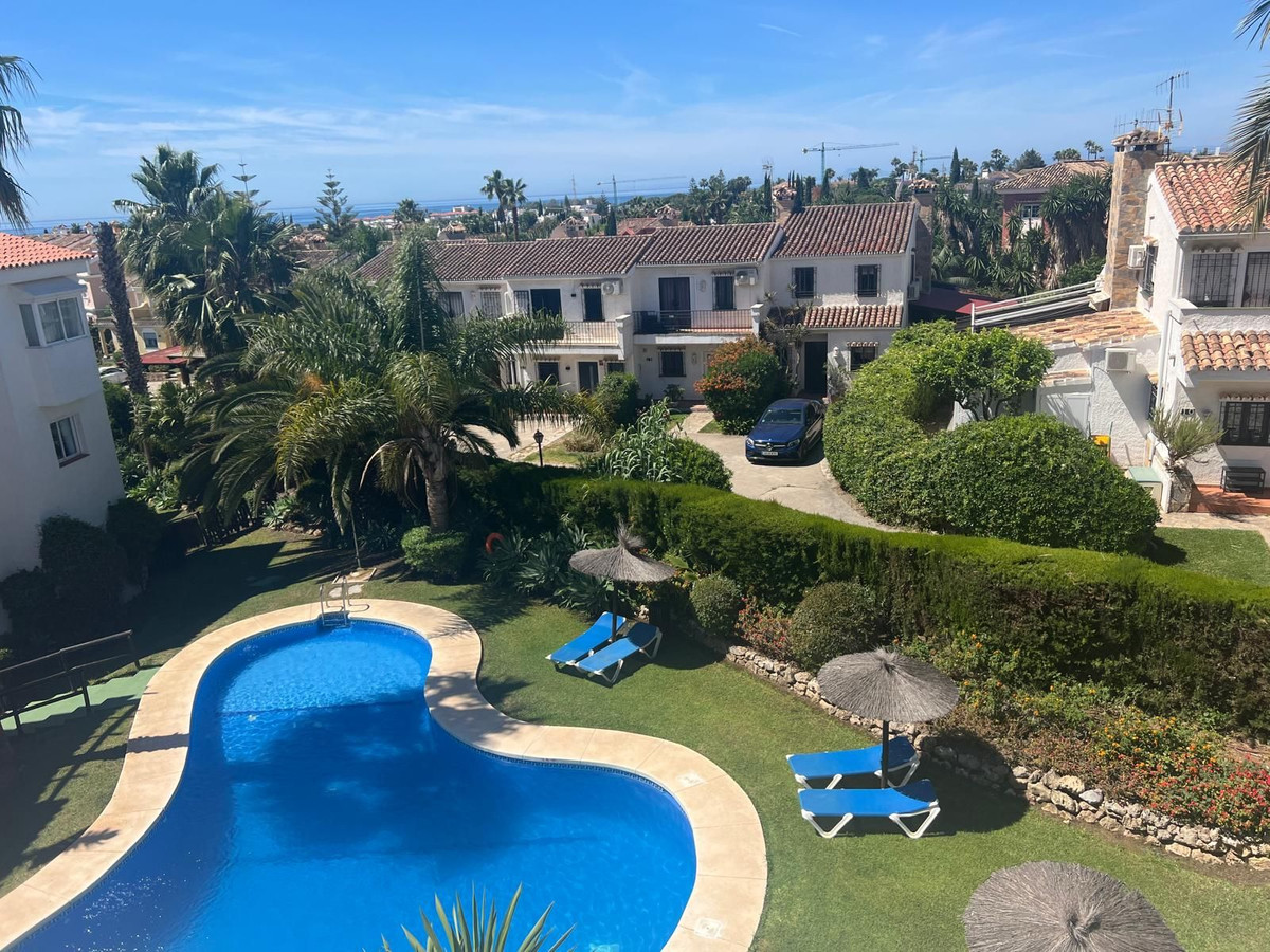 2 Bed Apartment for sale in Bel Air Costa Del Sol, Málaga, Spain