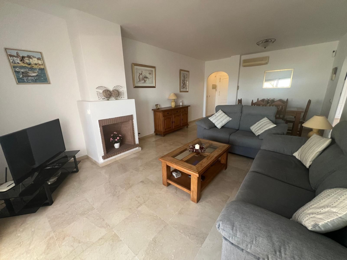 2 Bed Apartment for sale in Bel Air Costa Del Sol, Málaga, Spain