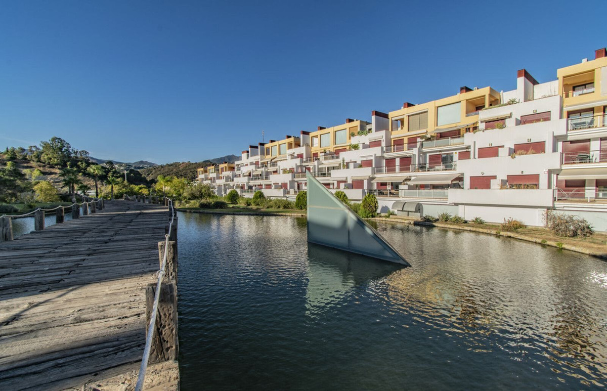 Se vende Apartamento Planta Media de 1 dormitorios en Costa Del Sol, Málaga, España