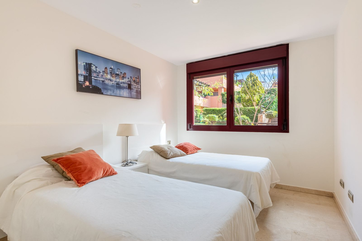 3 Bed Apartment for sale in Casares Costa Del Sol, Málaga, Spain